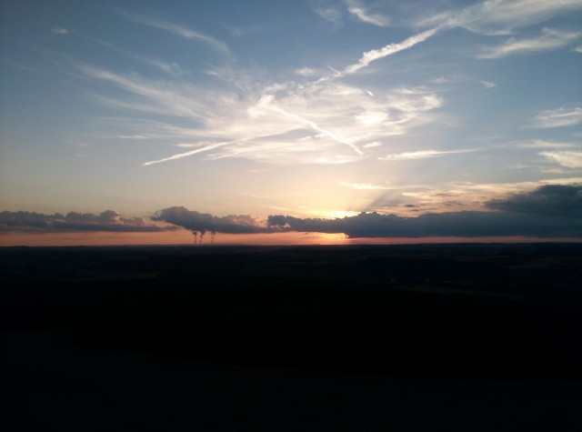 Sonnenuntergang-platz.jpg